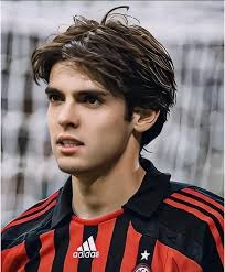 《球球大作战》春节狂撒百亿福利，超大钥匙上线即领