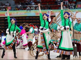 GTO策略与剥削性策略：你应该如何选择你的武器？（GTO与剥削策略：如何选定你的制胜武器？）