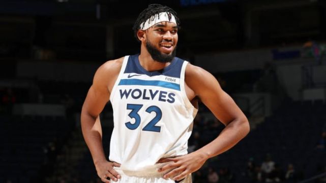 受着双重生 受着双重生