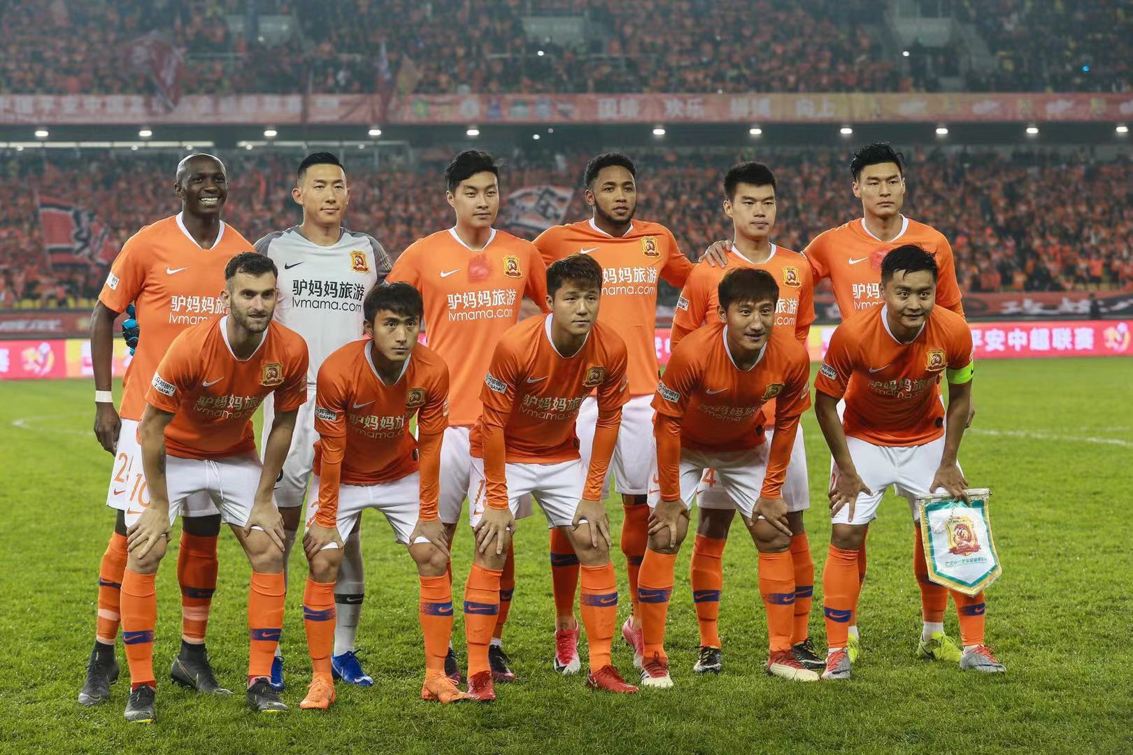 接球前处于 接球前处于